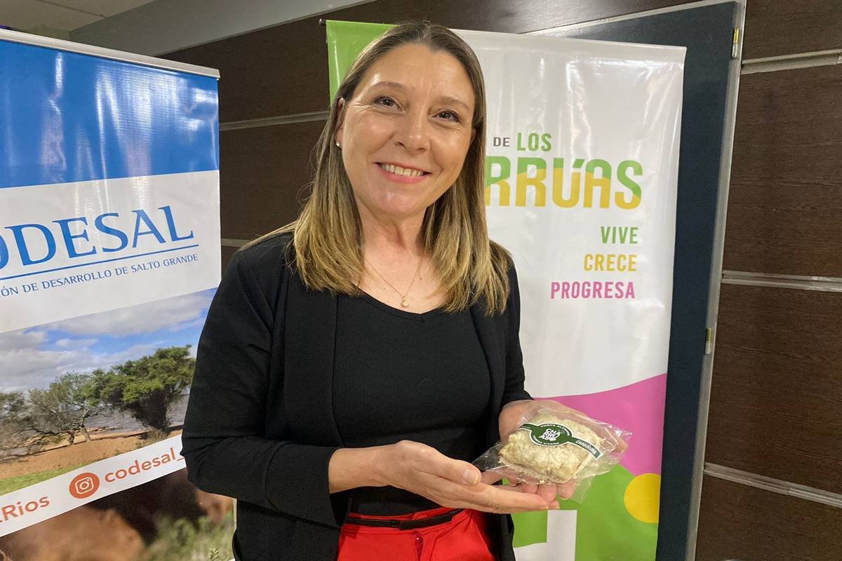 La intendente de Los Charr&uacute;a otorg&oacute; un aumento salarial del 10%.