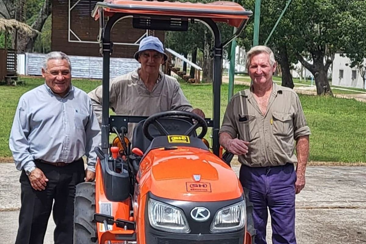 El tractor fue destinado para el mantenimiento de parques y jardines p&uacute;blicos