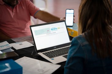 El pago se extenderá hasta el lunes próximo, inclusive. El pago se extenderá hasta el lunes próximo, inclusive.