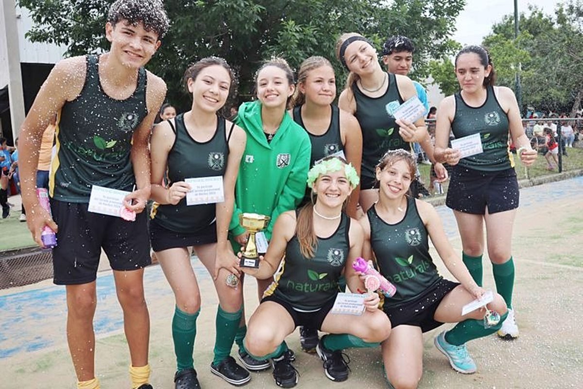 Alrededor de 400 chicos que participaron en el torneo