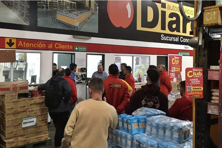 Una firma nacional cerró sus dos sucursales en Concordia y 38 personas fueron despedidas
