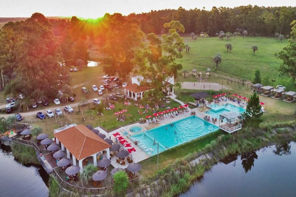 El complejo Cristal del Lago arranca su temporada con importantes promos y novedades
