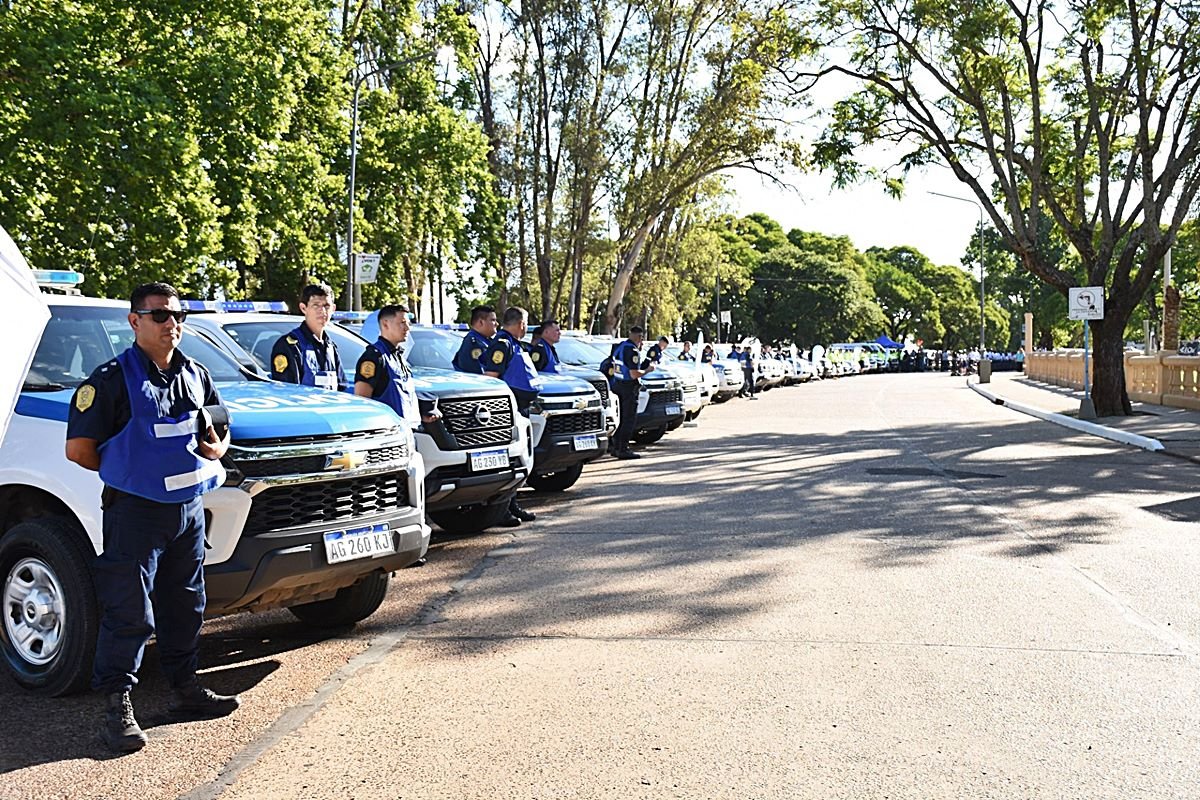 La costanera fue el escenario elegido para el lanzamiento del operativo.
