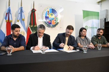 Azcué dijo estar "alineado" con la gestión Milei. Azcué dijo estar "alineado" con la gestión Milei.
