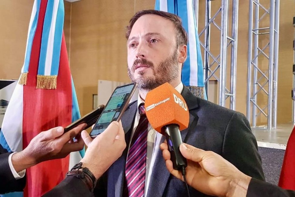 Azcué decretó que el bloque del PJ reduzca la cantidad de asesores que tiene en el Concejo Deliberante