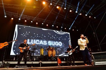 Lucas Sugo hizo bailar a los campamentistas. Lucas Sugo hizo bailar a los campamentistas.