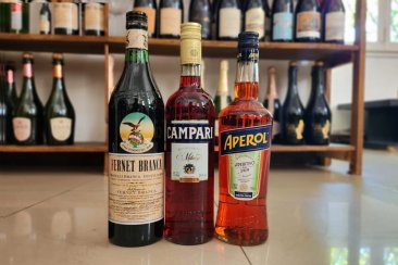 Saldrá a remate todo un lote de bebidas. Saldrá a remate todo un lote de bebidas.