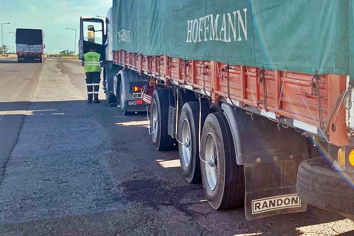 Uno de los infractores era un camionero que manejaba por la Ruta Nacional 14