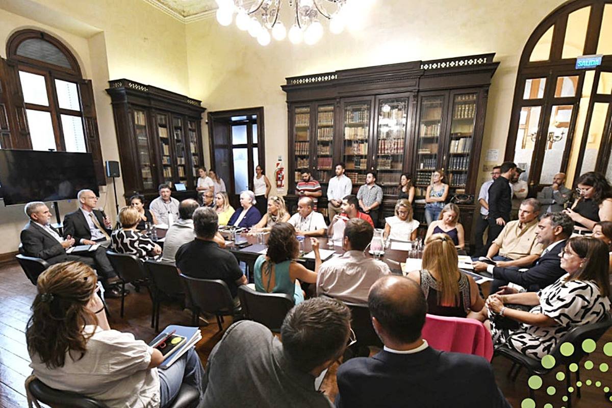 Diputados en comisi&oacute;n tratan la reforma del Consejo de la Magistratura