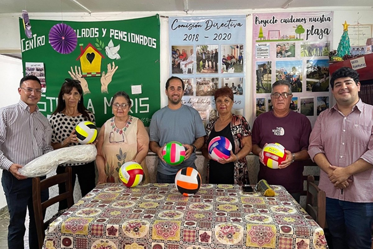 Se trata de elementos para la disciplina v&oacute;ley.