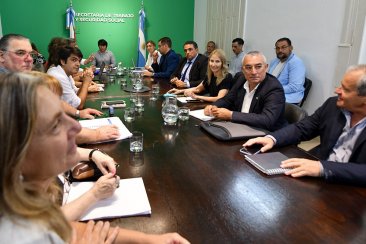 Será en la sede de la cartera laboral, ubicada en la localidad de Paraná. Será en la sede de la cartera laboral, ubicada en la localidad de Paraná.