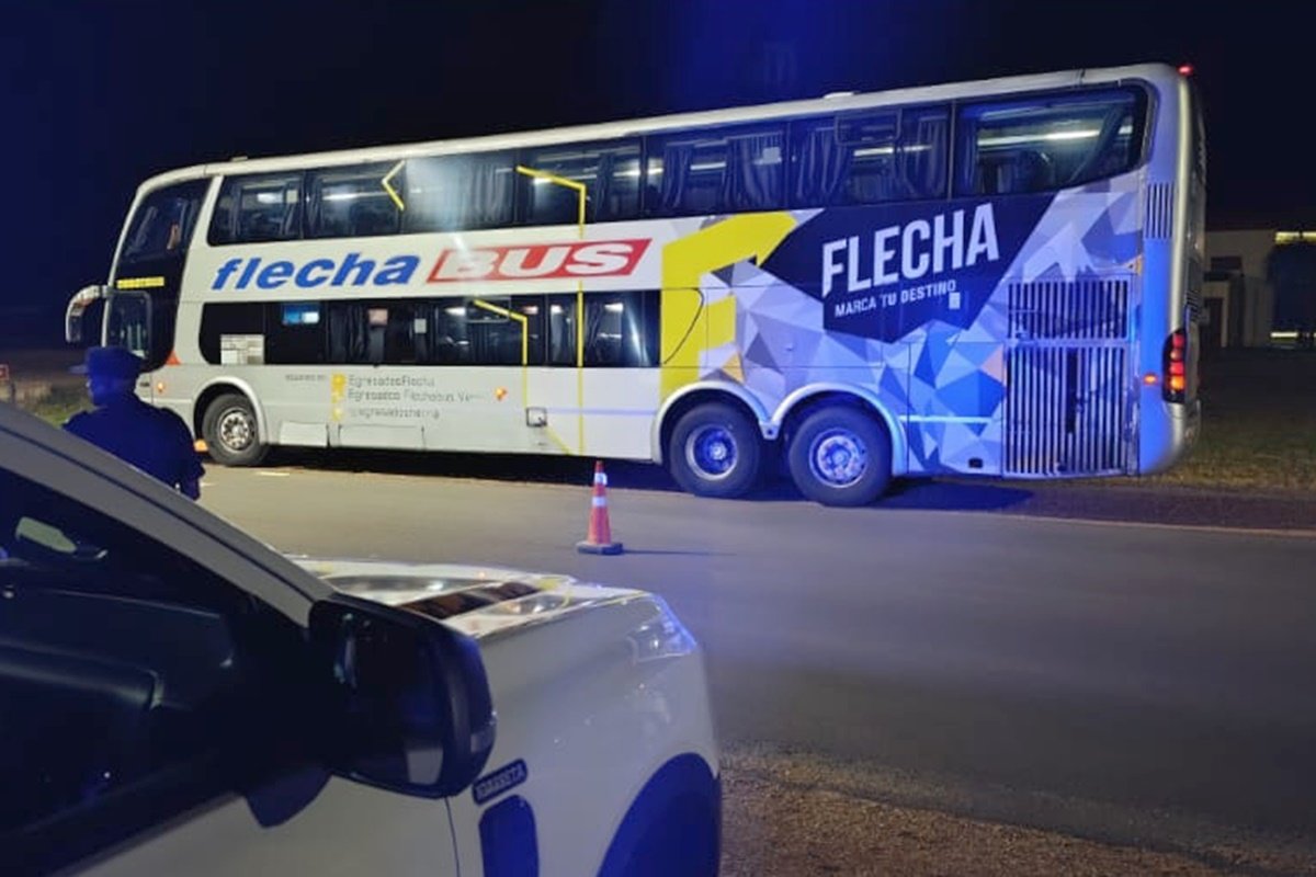 Fue detenido por infracción a la ley de Narcomenudeo 10.566. Fue detenido por infracción a la ley de Narcomenudeo 10.566.