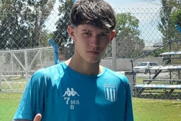 Tras su paso por Gimnasia, Tomás fue incorporado a la Academia. Tras su paso por Gimnasia, Tomás fue incorporado a la Academia.