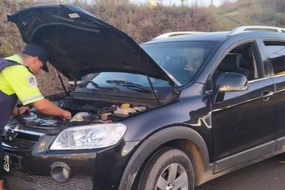 Dos vehículos con pedidos de captura fueron secuestros cuando circulaban por la autovía 14