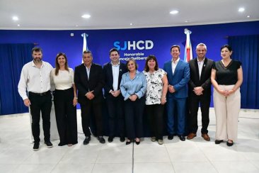 Este martes por la noche fue inaugurado el período 2025 del Concejo Deliberante. Este martes por la noche fue inaugurado el período 2025 del Concejo Deliberante.