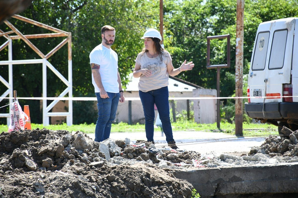 El intendente visit&oacute; las obras que se llevan a cabo en el arroyo Concordia.
