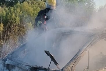 El rodado presentó destrucción total. El rodado presentó destrucción total.