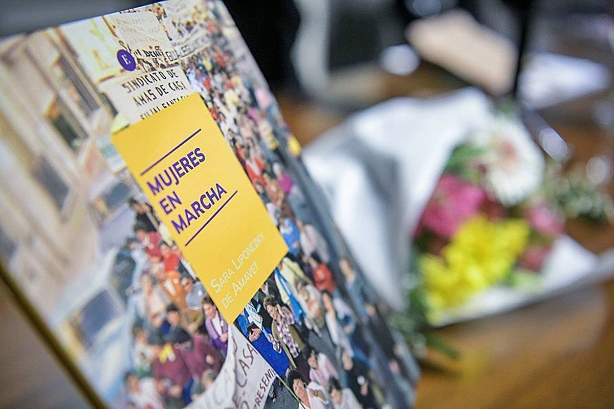 "Mujeres en marcha"  se presenta en Concordia.