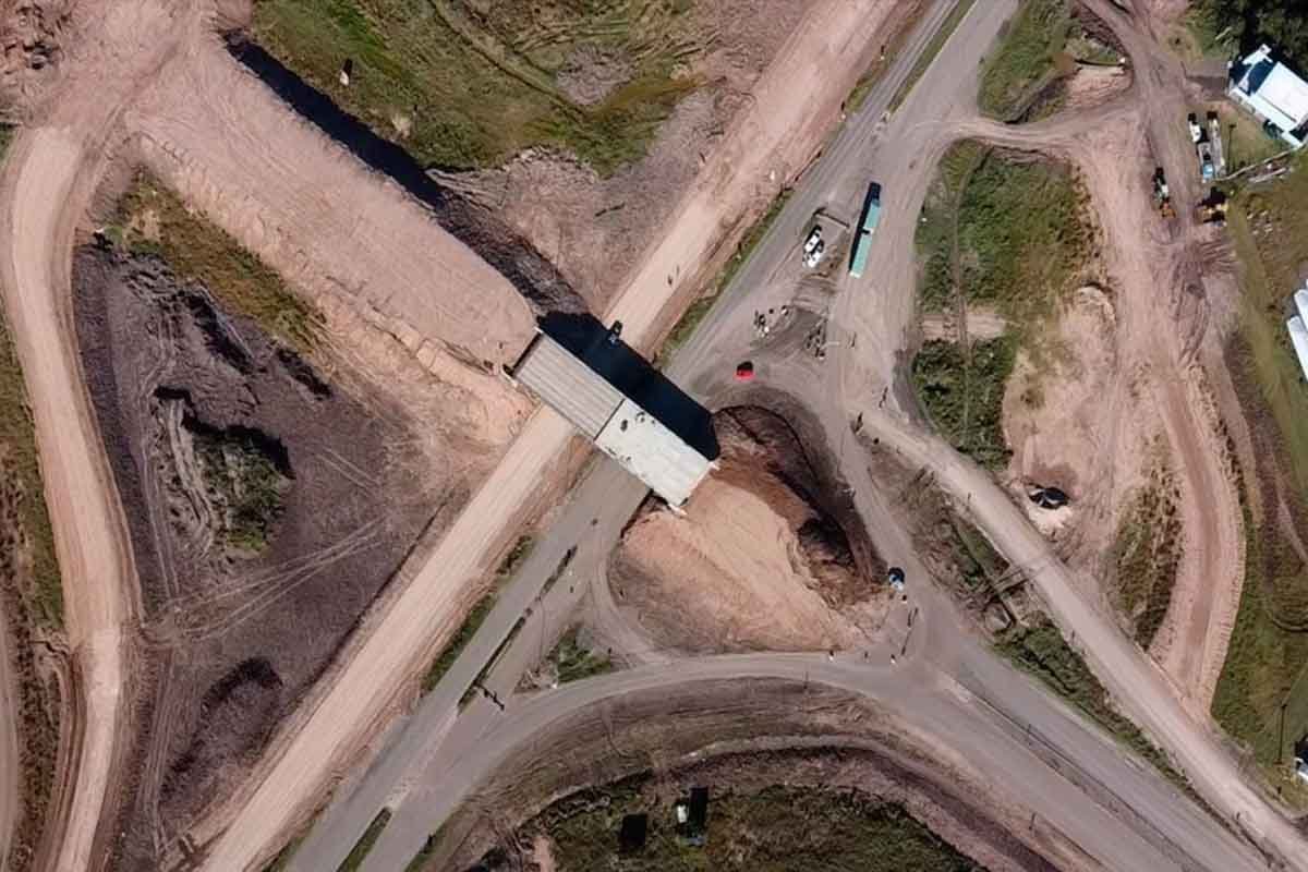 Se solicita circular con precauci&oacute;n por el lugar.