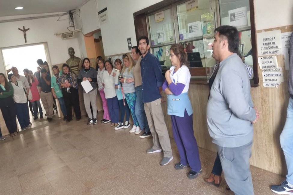 Los trabajadores del hospital Felipe Heras realizaron una asamblea para evacuar dudas y preocupaciones