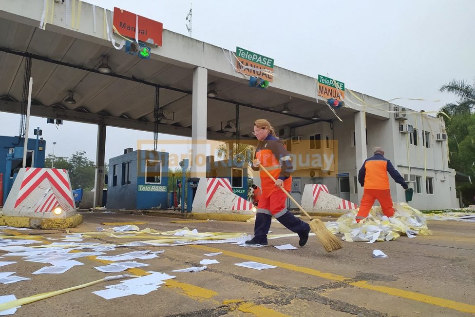 Gendarmería y Vialidad Nacional tomaron el control de las cabinas de peaje en la Ruta 14