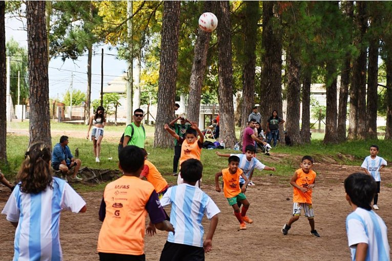M&aacute;s de 70 barrios de la ciudad integran el programa municipal Red Deportiva Social