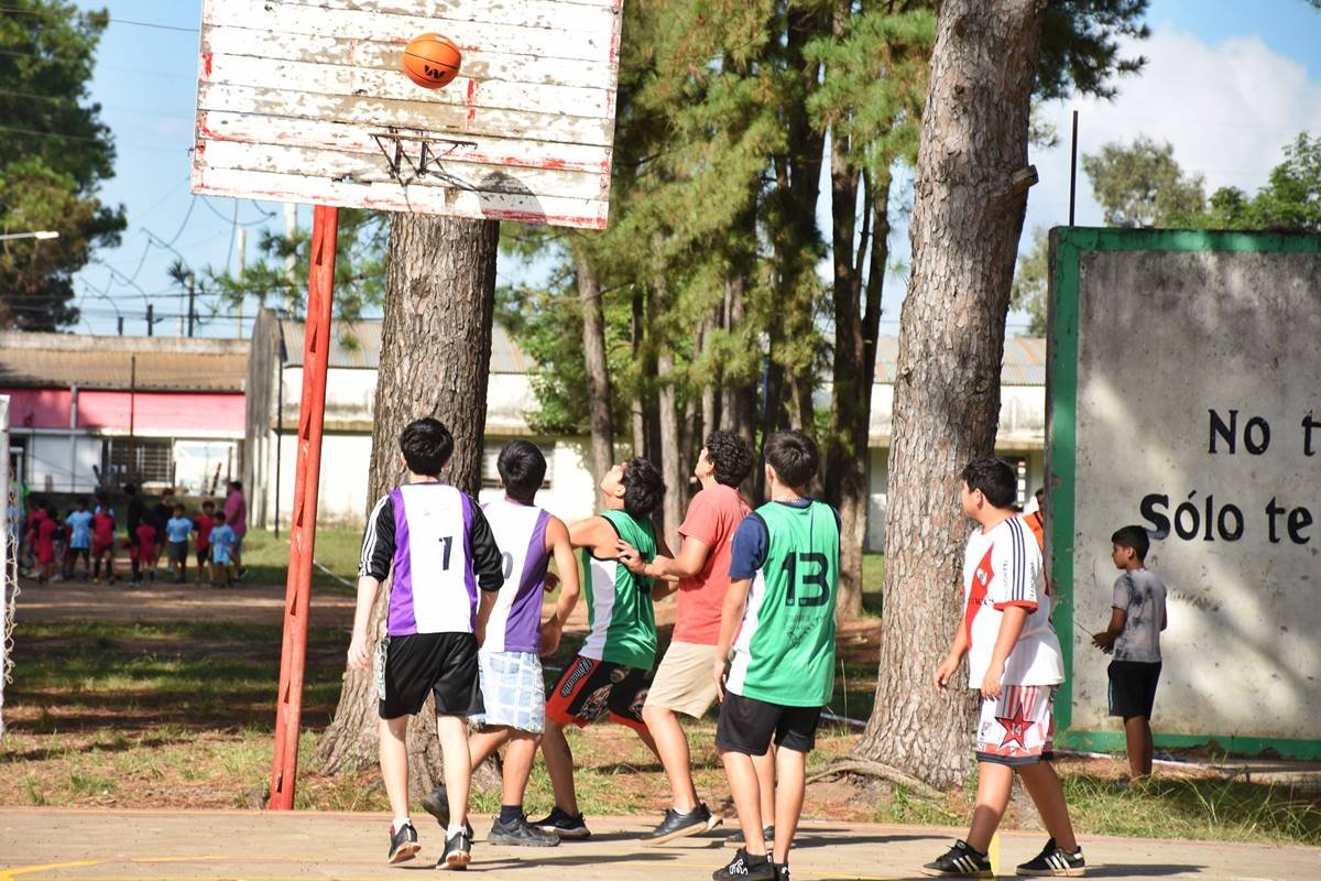 Crece la acci&oacute;n social relacionada al deporte, ante la crisis.