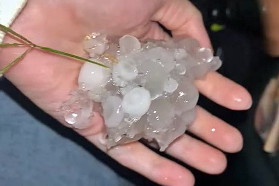 Cayó una impactante granizada en la región de Salto Grande y se ratifica el pronóstico de lluvias y tormentas