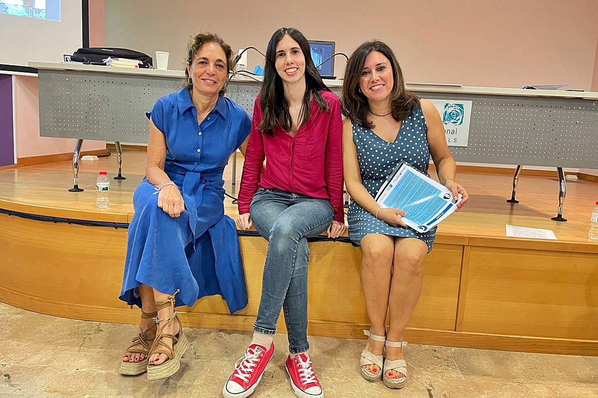 M&oacute;nica Asensio Vidal, Maite Palacios P&eacute;rez y Annabel Pellicer Sanahuja