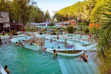 Termas del Ayuí en el Día del Trabajador y a lo largo del fin de semana. Termas del Ayuí en el Día del Trabajador y a lo largo del fin de semana.