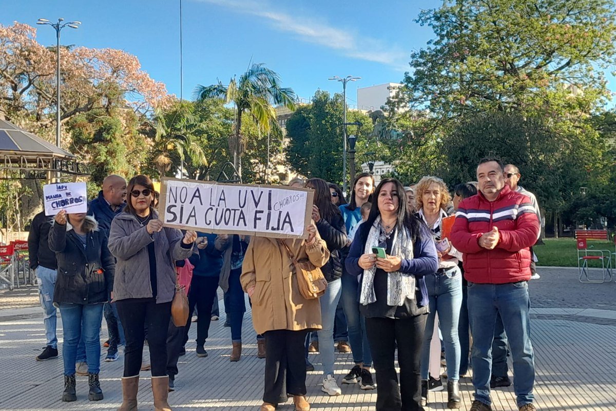 La manifestaci&oacute;n se concentr&oacute; en la plaza 25 de mayo.