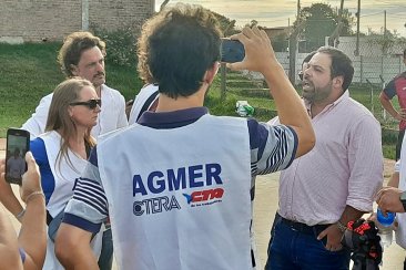 Manuel Troncoso y la dirigencia de AGMER que se hizo presente en La Bianca Manuel Troncoso y la dirigencia de AGMER que se hizo presente en La Bianca