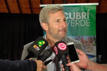 Informó que la obra social acumulaba una deuda de 42.000 millones de pesos. Informó que la obra social acumulaba una deuda de 42.000 millones de pesos.