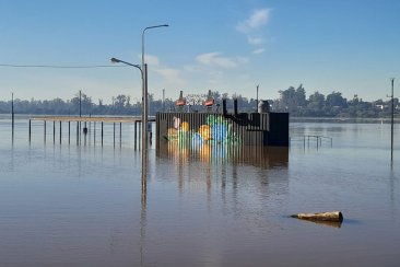 El río comenzaría a descender en el transcurso de esta semana. El río comenzaría a descender en el transcurso de esta semana.