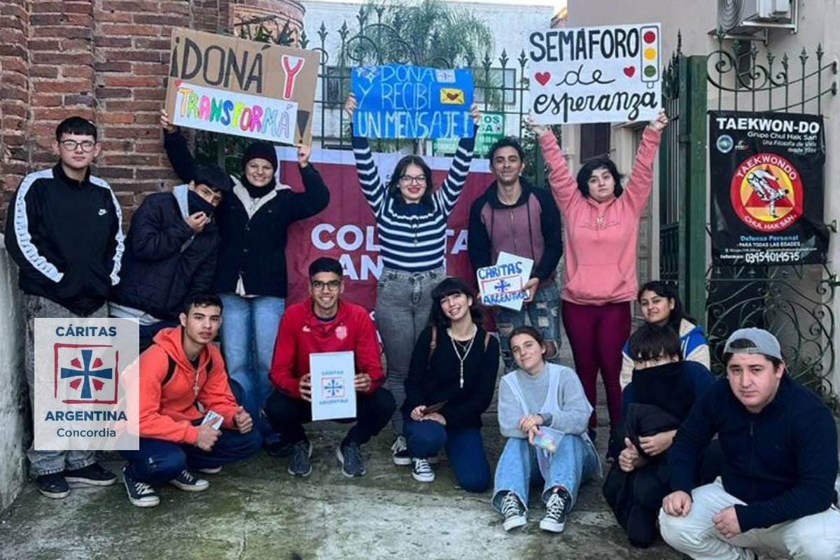 Uno de los tantos grupos de voluntarios de C&aacute;ritas