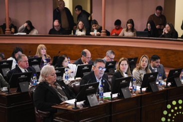 Los legisladores repudiaron la agresión y amenaza sufrida por el diputad Rogel. Los legisladores repudiaron la agresión y amenaza sufrida por el diputad Rogel.