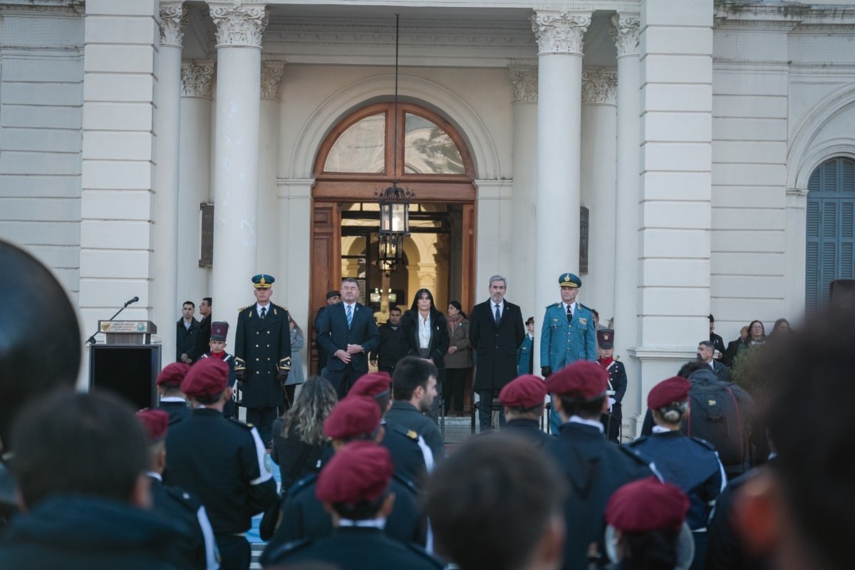 Fue encabezado por la vicegobernadora, Alicia Aluani.