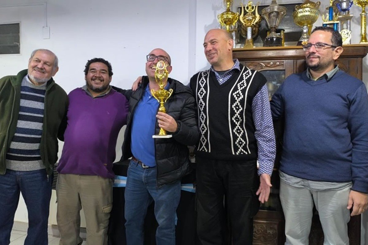 Landivar se qued&oacute; con el campeonato de Ajedrez