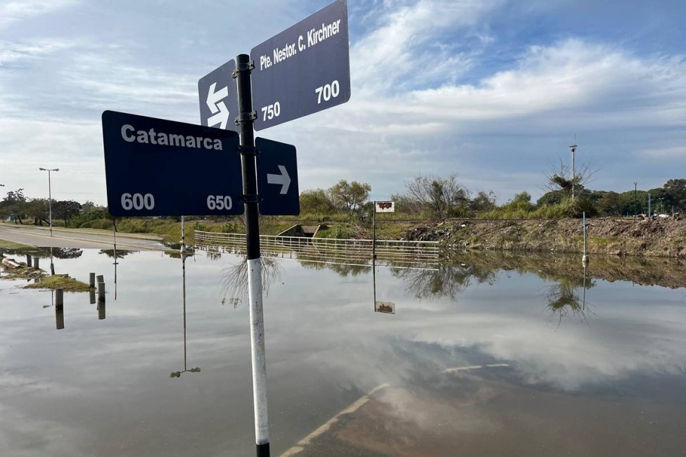 Salto Grande informa que el río sigue en creciendo frente al puerto de Concordia