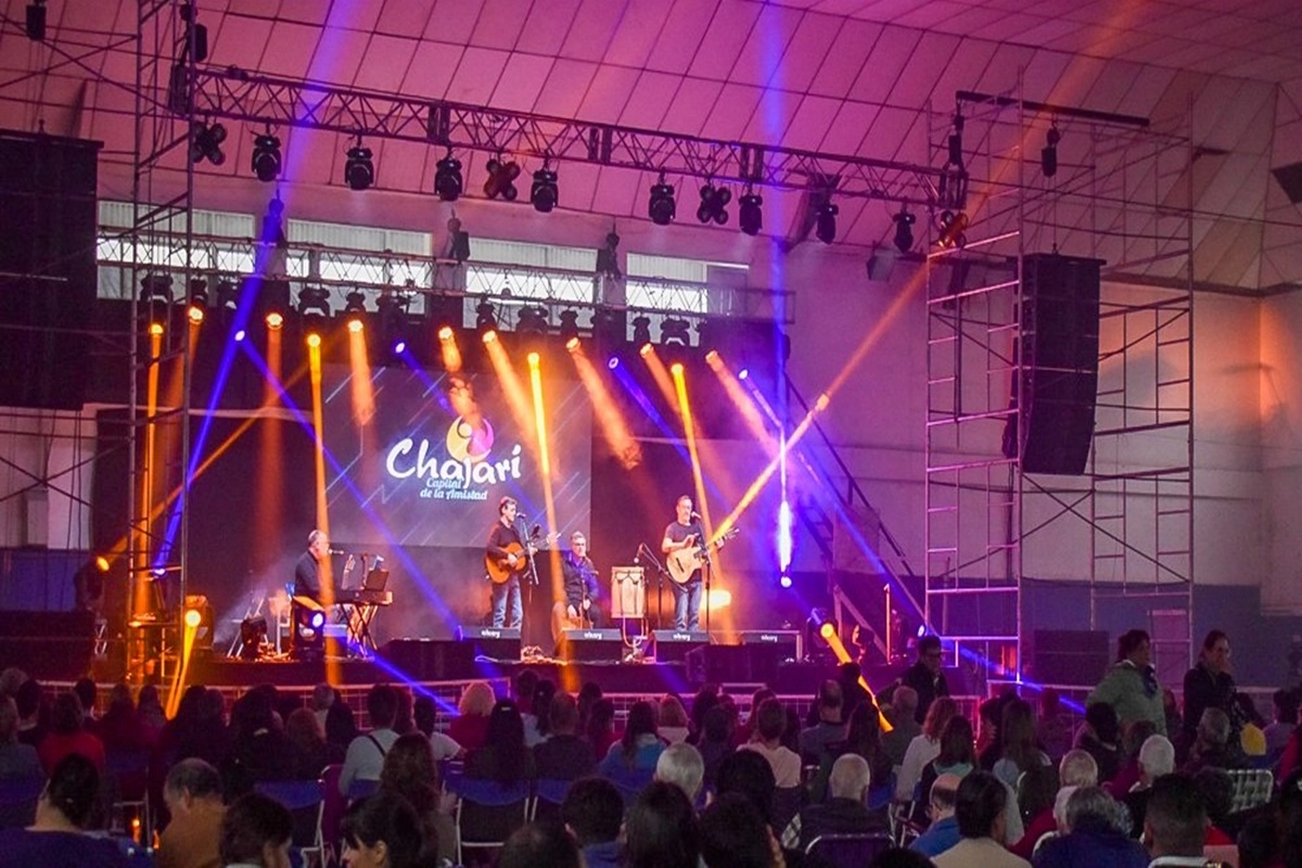 Se presentará La Parabellum y El Ángel Santafesino, entre otros artistas. Se presentará La Parabellum y El Ángel Santafesino, entre otros artistas.
