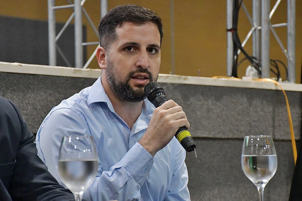 Luciano Dell Ollio, Secretario de Gobierno de la muncipalidad de Concordia Luciano Dell Ollio, Secretario de Gobierno de la muncipalidad de Concordia