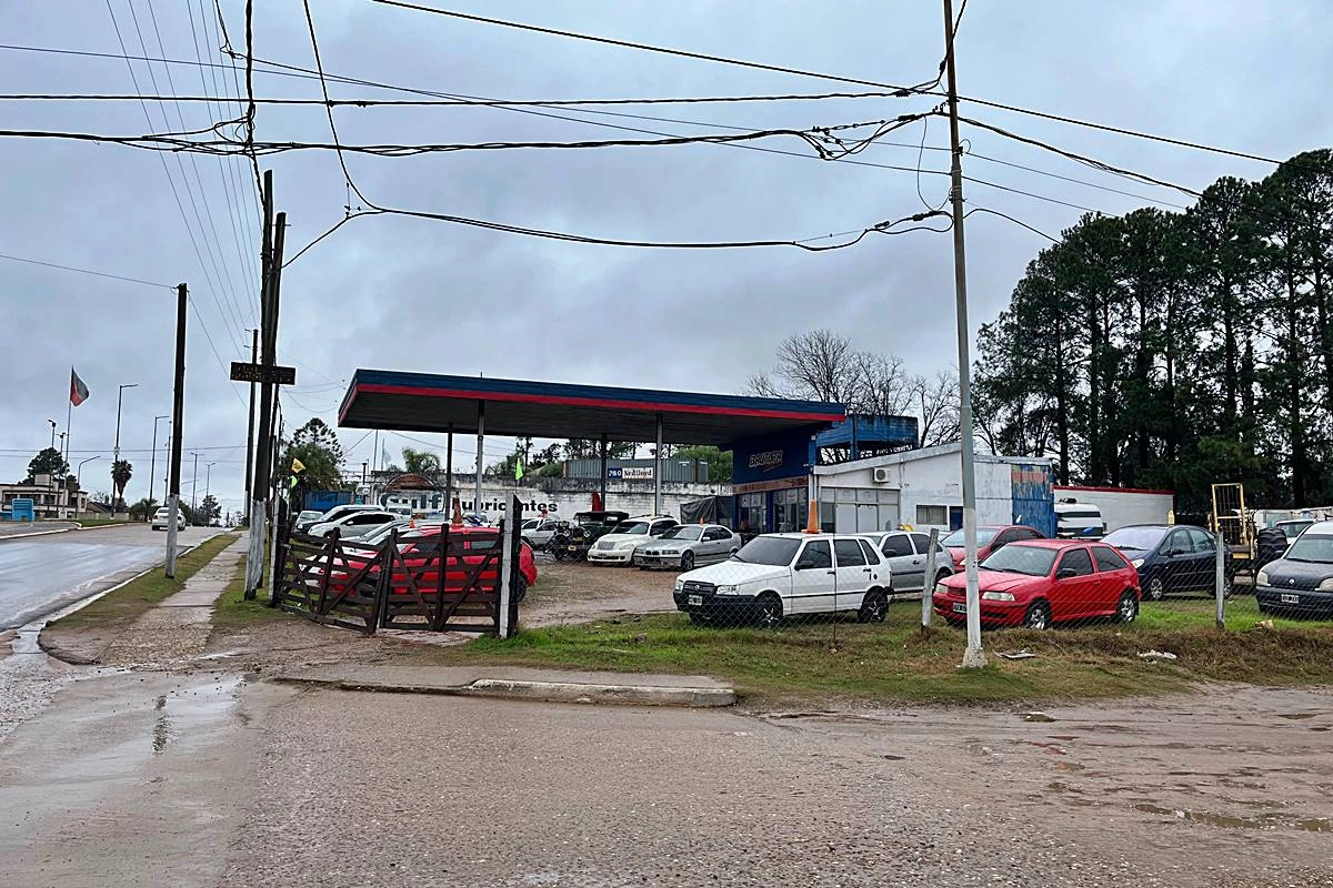 La concesionaria donde el conductor uruguayo chocó varios vehículos La concesionaria donde el conductor uruguayo chocó varios vehículos