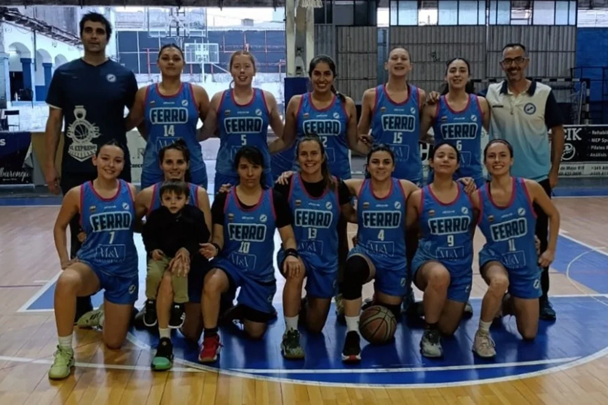 Triunfo del expreso en el Asociativo Femenino. Triunfo del expreso en el Asociativo Femenino.