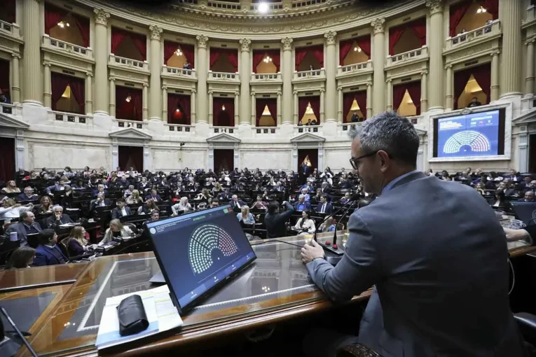 El voto de cada diputado entrerriano ante los vetos en discapacidad y aumento en jubilaciones