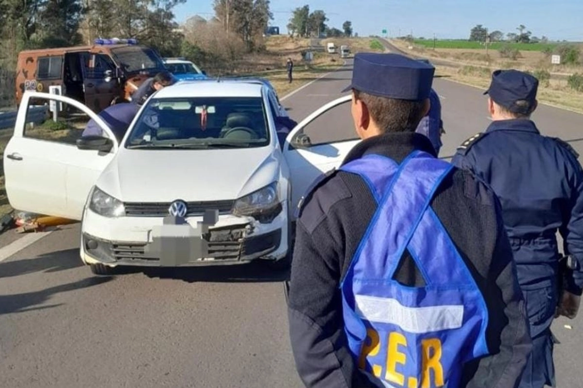 El procedimiento contó con la participación de diversas divisiones policiales. El procedimiento contó con la participación de diversas divisiones policiales.