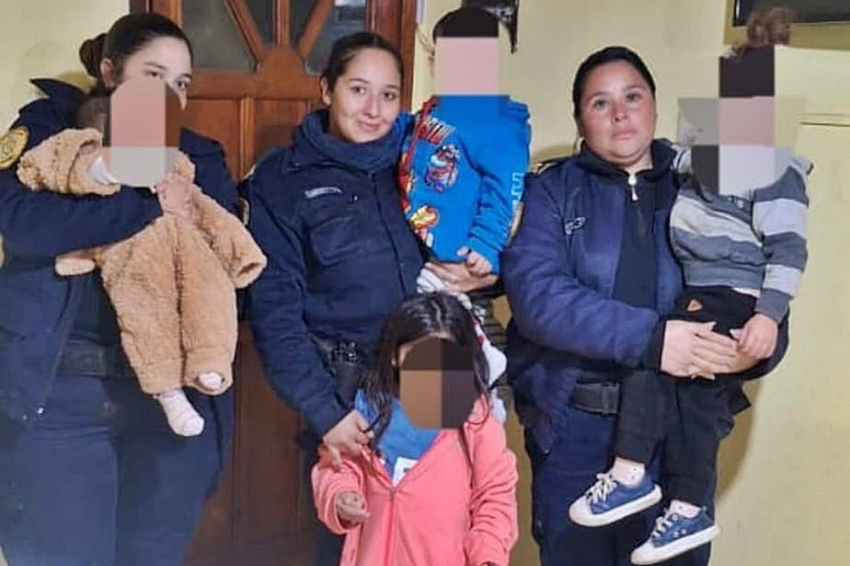 Los menores tienen entre 1 y 6 años. Los menores tienen entre 1 y 6 años.