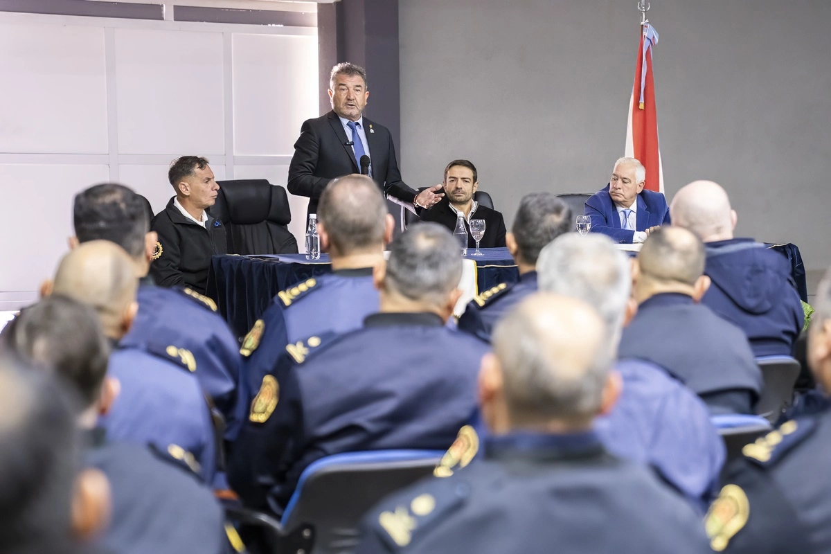 La capacitación estuvo destinada al personal policial de toda la provincia. La capacitación estuvo destinada al personal policial de toda la provincia.
