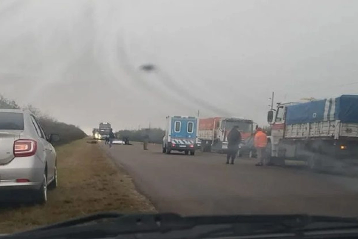 El fatal accidente ocurrió a unos ocho kilómetros del acceso a San José de Feliciano. El fatal accidente ocurrió a unos ocho kilómetros del acceso a San José de Feliciano.
