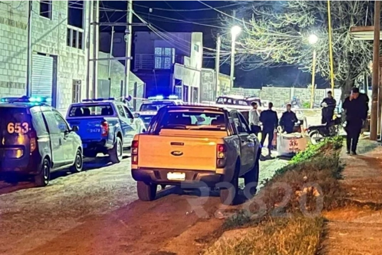 Policía entrerriano baleó a su pareja y luego se disparó intentando quitarse la vida