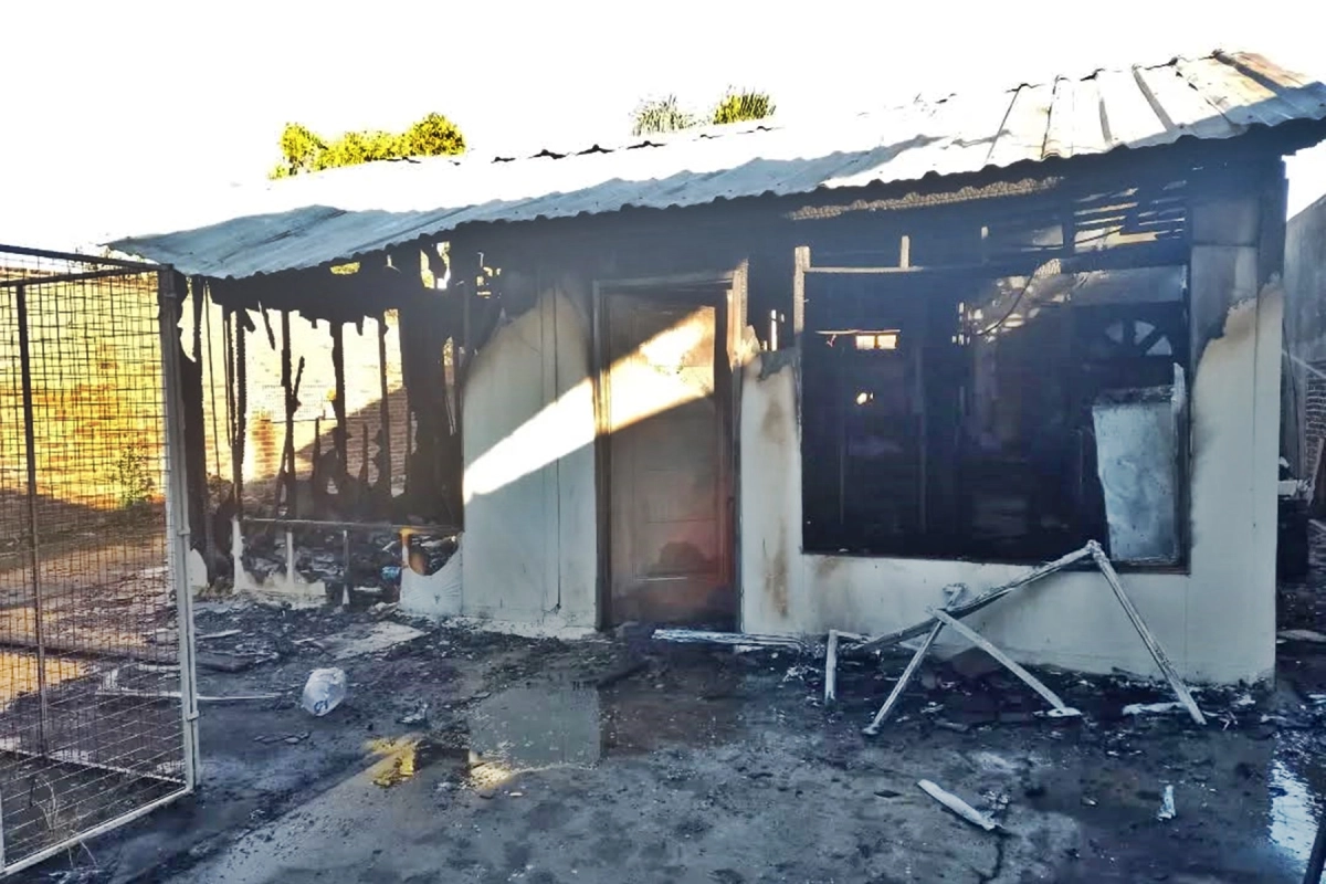 El incendio afectó a varios inmuebles. El incendio afectó a varios inmuebles.